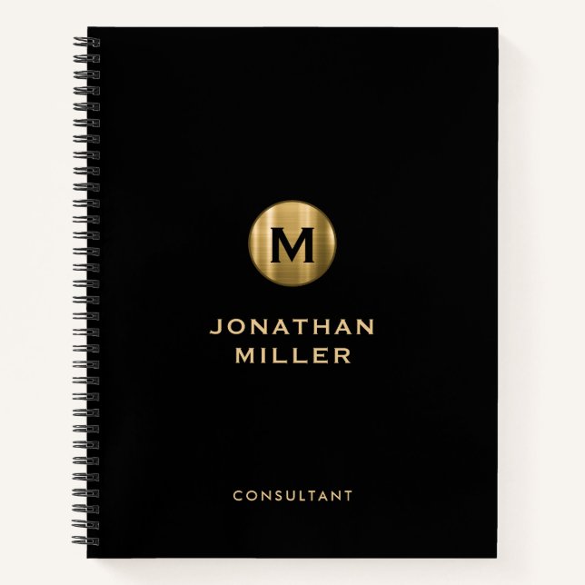 Minimal Schwarz Gold gebürstetes Metal Monogramm Notizbuch (Vorderseite)