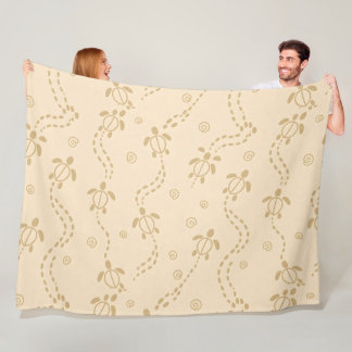 Minimal Turtle Trail Pattern Fleecedecke