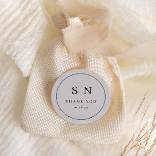 Minimal und Chic   Gray and Black Wedding Initial Runder Aufkleber