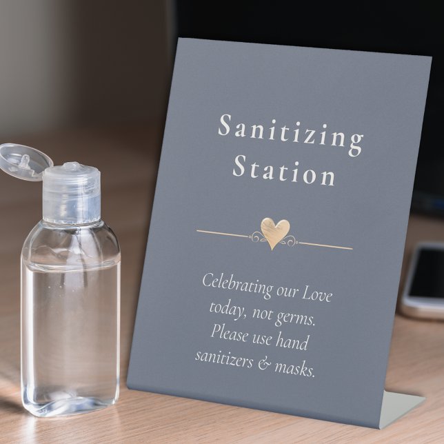 Minimal Wedding Heart Sanitization Station Navy Bl Sockelschild (Von Creator hochgeladen)