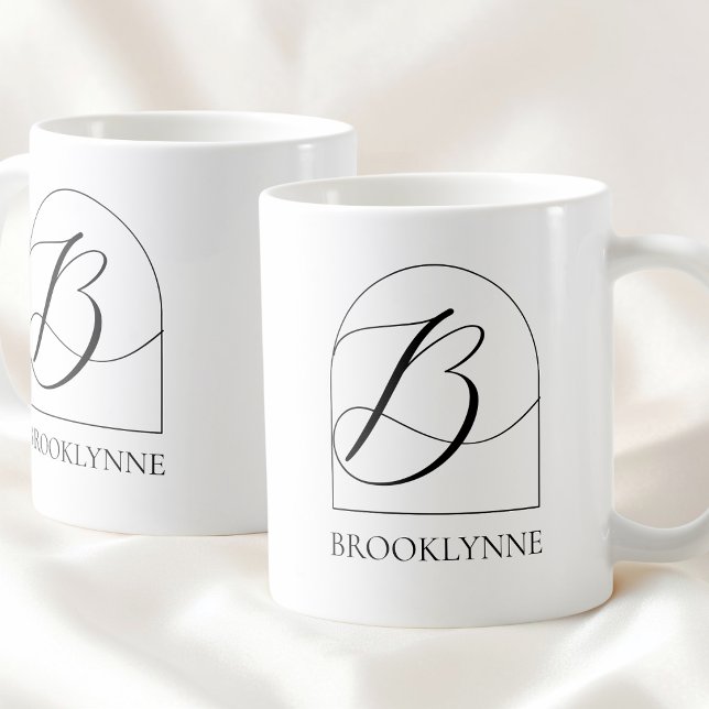 Minimale Arch Black Schrift Initiale B Namensmonog Kaffeetasse (Minimal Arch Black Script Initial B Name Monogram Coffee Mug)