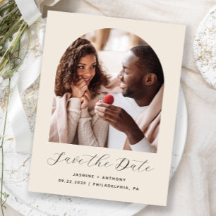 Minimale Boho-Foto-Bogen-Beige Save-the-Date-Karte Postkarte