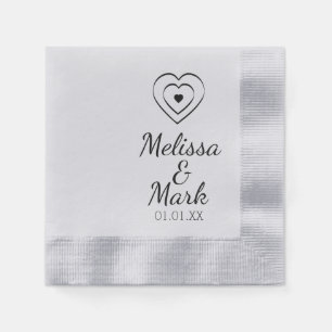 Minimale einfache dreifache Herzen handgezeichnet  Serviette
