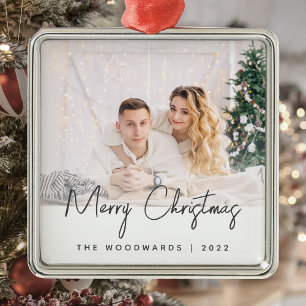 Minimale Foto Frohe Weihnachten Graue Schrift Ornament Aus Metall