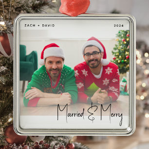 Minimale Foto-Verheiratete und Fröhliche LGBTQ-Sch Ornament Aus Metall