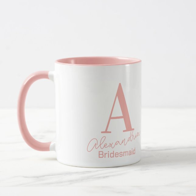 Minimale Monogramm Bridesmaid Rosa und Weiße Tasse (Links)