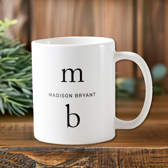 Minimale Monogramm-Tasse Kaffeetasse (Introducing the Monogram Coffee Mug - a personalized daily companion that transforms your morning)