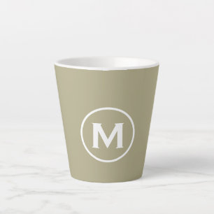 Minimale Sage Green Classic Monogramm Milchtasse