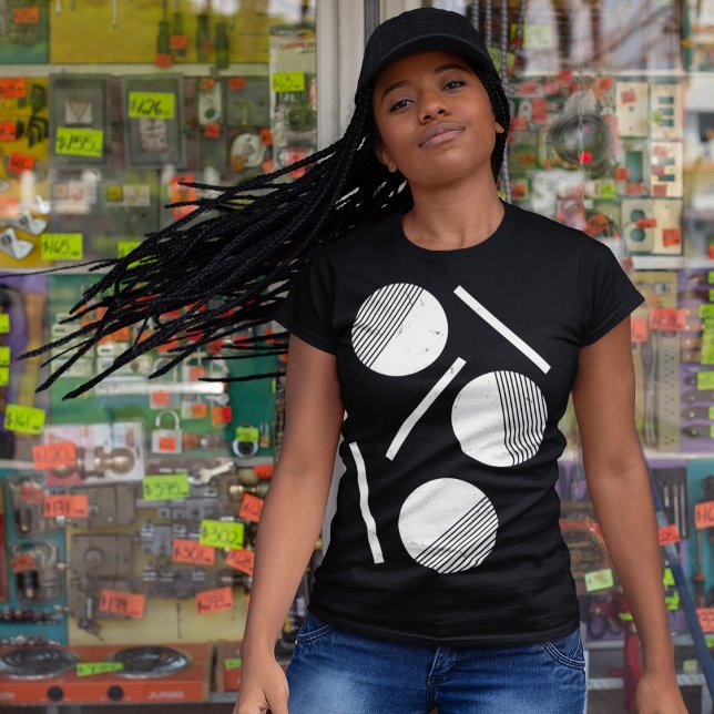 Minimale Schwimmbälle T-Shirt (Von Creator hochgeladen)