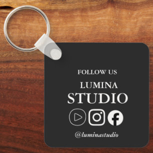 Minimale Social Media Adresse Schlüsselanhänger