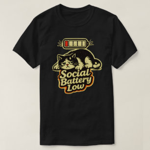 Minimale soziale Batterie Niedrig-Katze-Illustrati T-Shirt
