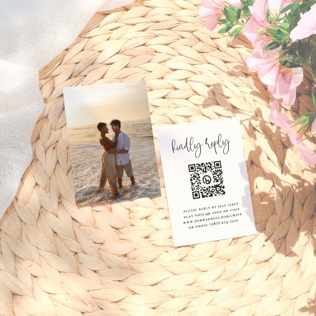 Minimale Typografie Foto QR Code Hochzeit RSVP Begleitkarte (Von Creator hochgeladen)