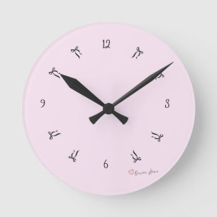 Minimale Wanduhr mit Band