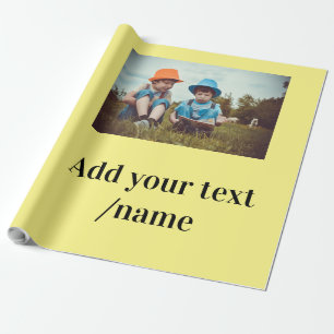 Minimale Weihnachten hinzufügen Foto w Geschenkpapier