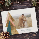 Minimale Weihnachtsbaumkarte Karte<br><div class="desc">Ein moderner Einstieg in einen klassischen Weihnachtsbaum. Minimal und modern mit den geometrischen Mustern,  die sich durchgängig wiederholen. Es ist gedämpft und doch farbenfroh,  es ist definitiv eine lustige Interpretation eines Urlaubbaumes.</div>