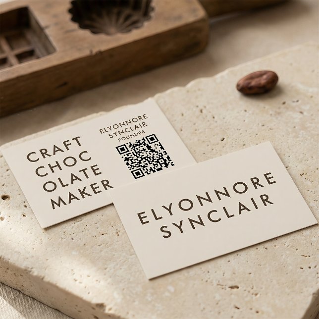 Minimaler moderner QR-Code für Kunstschokoladenher Visitenkarte (Von Creator hochgeladen)