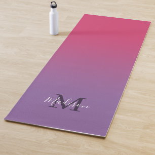 Minimaler rosa Lila Gradient Monogram Script Name Yogamatte