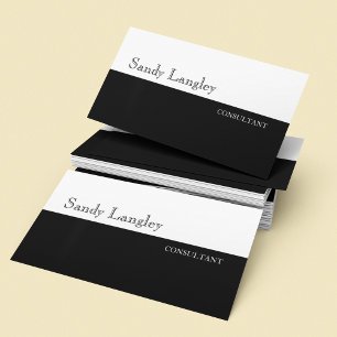 Minimaler schwarz-weißer QR-Code auf der Rückseite Visitenkarte