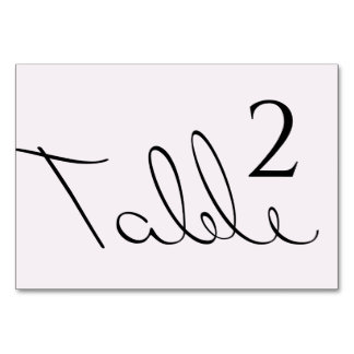 Minimaler typografischer Spaß und dennoch formale Tischnummer