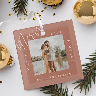 Minimales modernes Verheiratet-Merry-Gold-Script-F Ornament Aus Glas