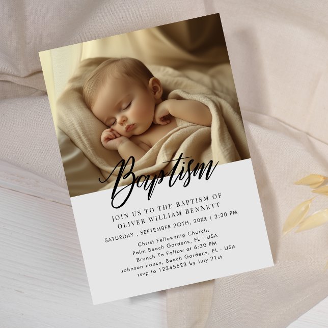 Minimales Script Grauen Gender Neutral Baptism Fot Einladung (Von Creator hochgeladen)