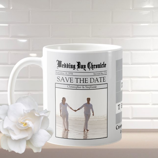 Minimalist 1 Foto Graue Zeitung Save the Date Kaffeetasse (Minimalist One Color Photo Newspaper Save the Date Gray Coffee Mug)