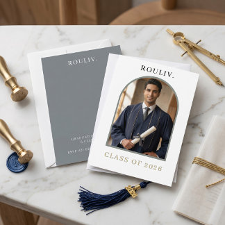Minimalist Arch Photo Graduation | Rolling Stone Einladung