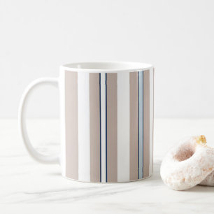 Minimalist beige, weiß und blau gestreift kaffeetasse