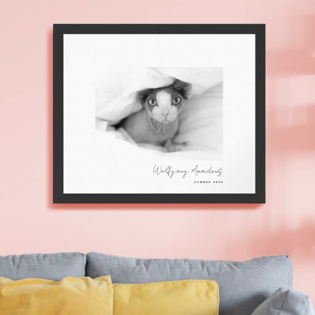 Minimalist Black and White Photo Caption Poster (Von Creator hochgeladen)