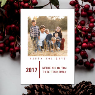 Minimalist Chic Holiday Foto Card   Burgundy Feiertagskarte