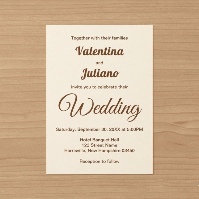 Minimalist Elfenbein mit brauner Text Hochzeit Einladung (Ivory with brown text wedding invitation)