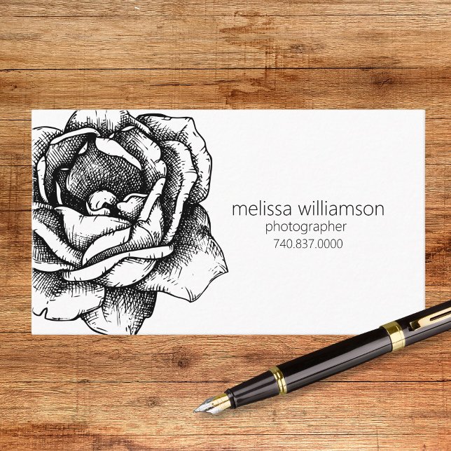 Minimalist Floral Visitenkarte (Von Creator hochgeladen)