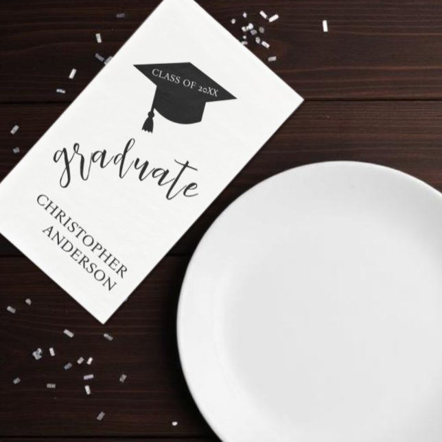 Minimalist Grad Cap Black & White Graduation Serviette (Von Creator hochgeladen)