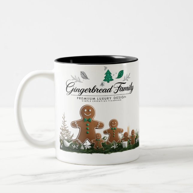 Minimalist Luxury Gingerbread Family Christmas  Zweifarbige Tasse (Links)