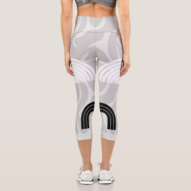 Minimalist Mixed Boho Arches Capri Leggings (Rückseite)