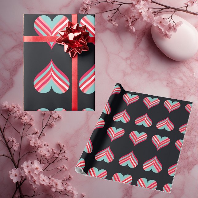 Minimalist Modern Elegant Hearts Romantic Stripes  Geschenkpapier (Minimalist Modern Elegant Hearts Romantic Stripes Wrapping Paper)