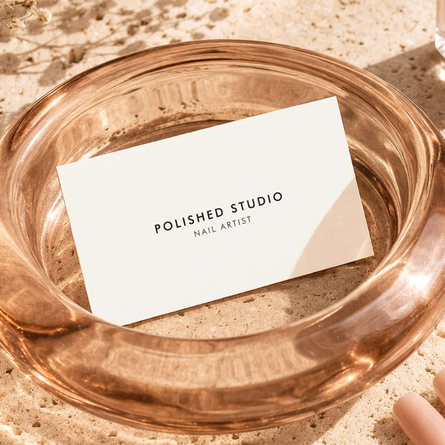 Minimalist Nail Artist Technician Luxe Ivory Visitenkarte (Von Creator hochgeladen)