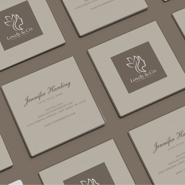 Minimalist Neutral Beige Beauty Square  Quadratische Visitenkarte (Von Creator hochgeladen)