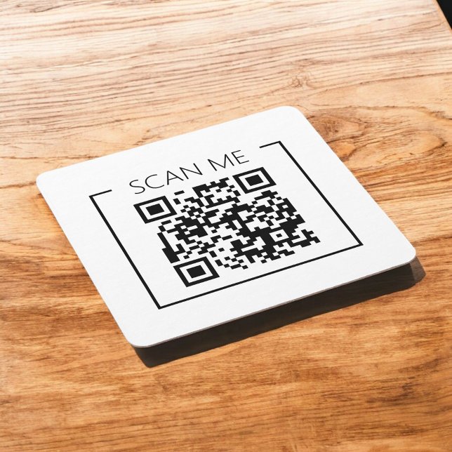 Minimalist QR Code Scan Me Business Rechteckiger Pappuntersetzer (Von Creator hochgeladen)