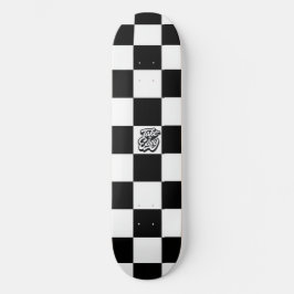 Minimalist Retro Kariert – Monochrome Streetwear Skateboard