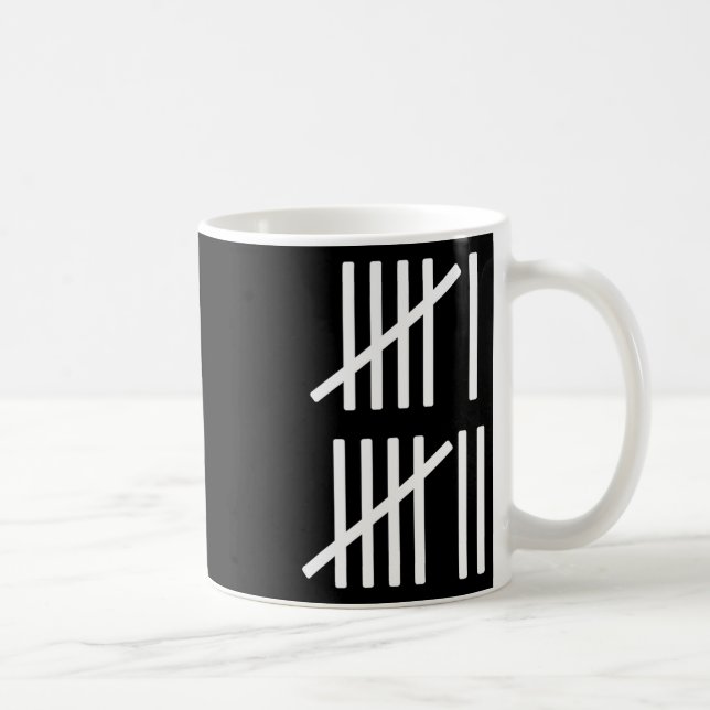 Minimalist Tally Marks Counting 67 Meme Slang 6 7  Kaffeetasse (Rechts)