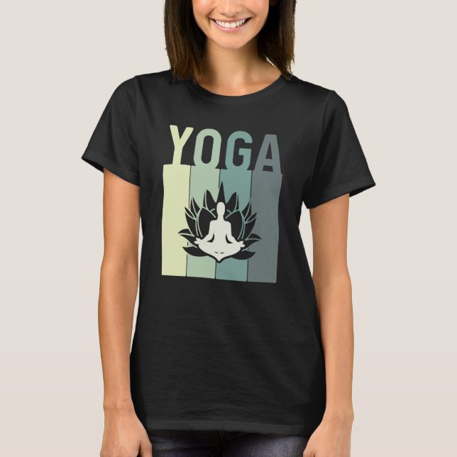 Minimalistic Lotus Flower Meditating Yoga T-Shirt (Vorderseite)