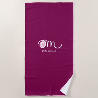 Minimalistic Om Handwritten Personalized Strandtuch