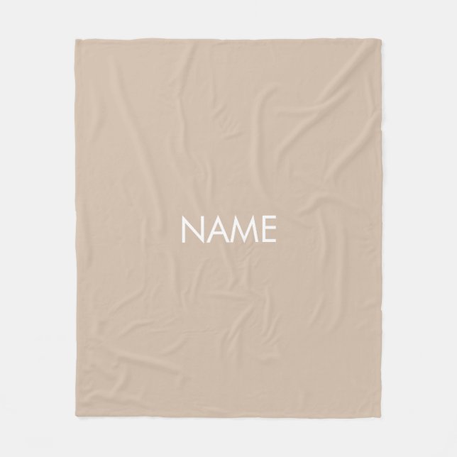 Minimalistisch-beige-individuelle Name-Monogramm Fleecedecke (Vorderseite)