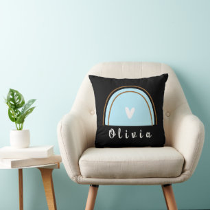 Minimalistisch Boho Rainbow mit Personalisiertem N Kissen