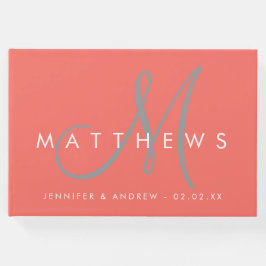 Minimalistisch Coral Modern Gray Monogram Wedding Gästebuch