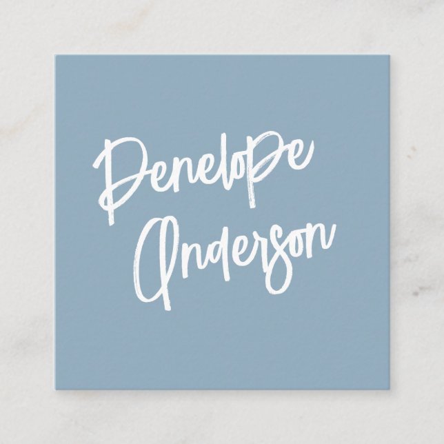 Minimalistisch Dusty Blue Neutral Boho Moderne Tre Quadratische Visitenkarte (Vorderseite)
