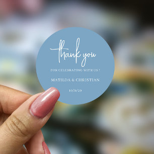 Minimalistisch Dusty Blue Wedding Runder Aufkleber