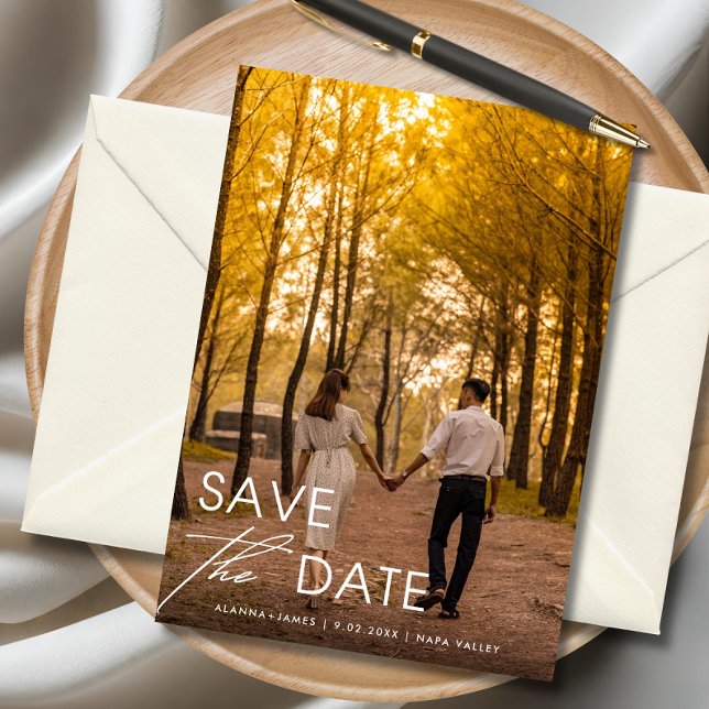 Minimalistisch Elegant Save the Date Einladung (Rustic fall save the date card with couple holding hands in golden forest.)