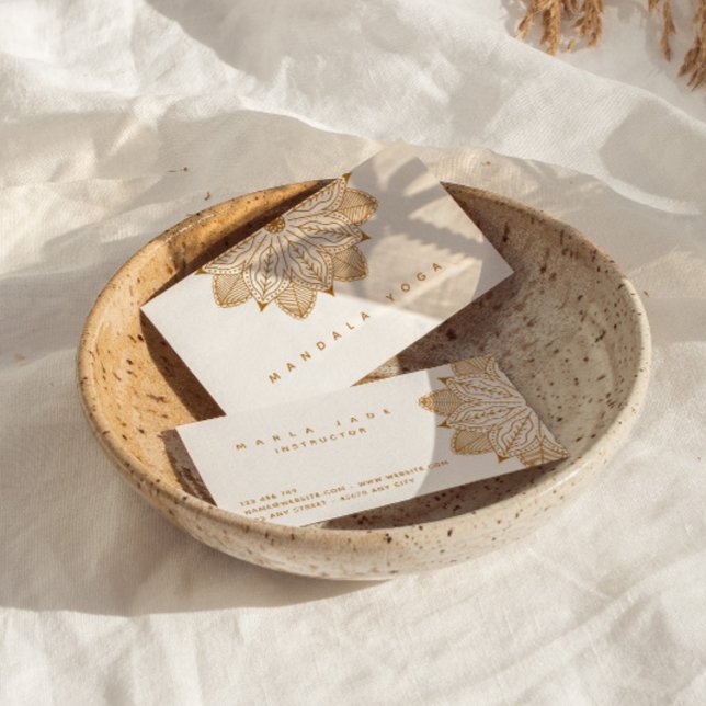 Minimalistisch Gold Mandala Business Card Visitenkarte (Von Creator hochgeladen)